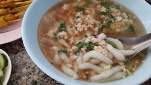 Chok Amnuay Noodleのゲムイー